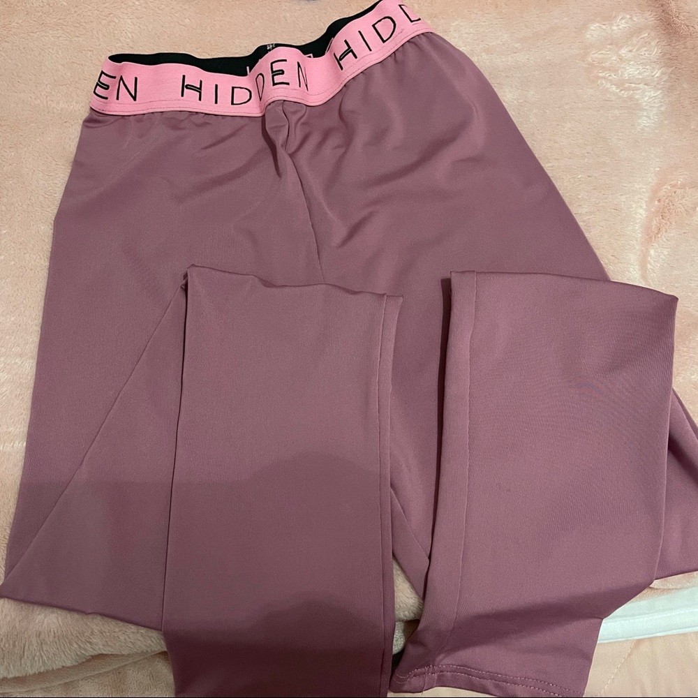 Women’s Pink Leggings